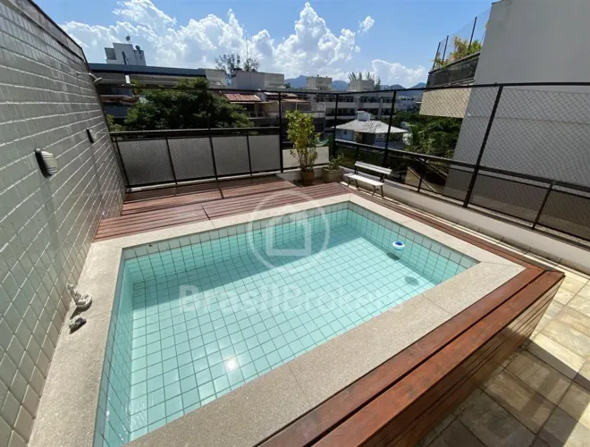 COBERTURA LINEAR NO RECREIO 3 QUARTOS E PISCINA