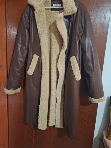 Casaco novo R$ 250 veste 40/42 está nos ingleses Florianópolis