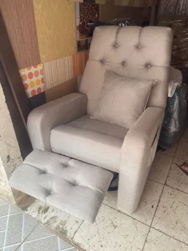 Poltrona reclinavel e giratória, só 1.200,00