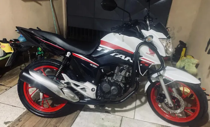 Vendo ou troco CG 160 S flex 2021 por moto custom (mirage 250cc, virago250cc)