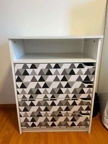 Cômoda 4 gavetas