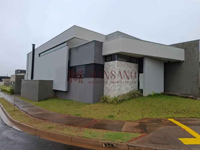 Casa para venda no Residencial Cyrela - 4 suítes