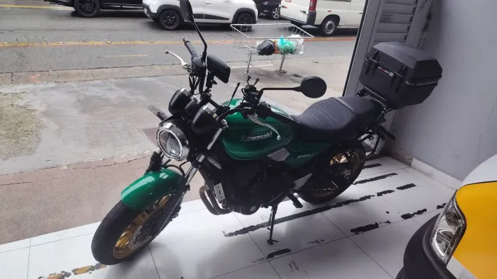 Kawazak 650 RS 