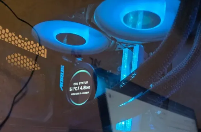 Kit I5 14600K + B760m Aorus Pro Ax + Water Cooler Aorus Waterforce 240mm
