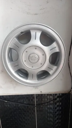 Roda aro 14 semi novas originais GM