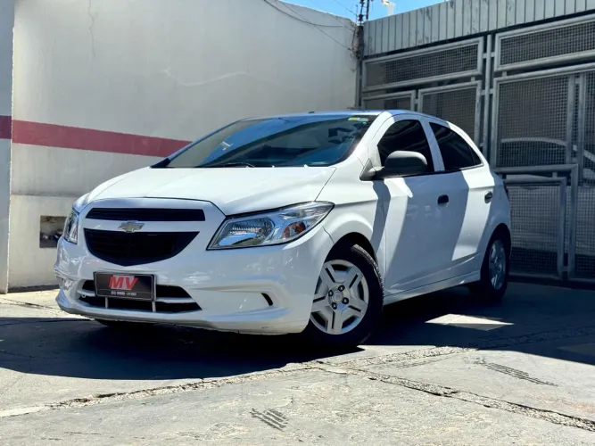 Chevrolet Onix JOY Hatch 1.0 8V Flex Mec. 4P 2018