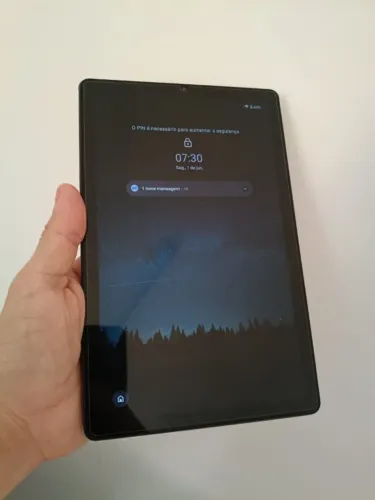 Tablet Lenovo M9 64GB Wi-Fi - Tela 9"