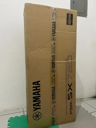 Teclado Digital Arranjador Yamaha Psr-sx720 61 Teclas - Preto (Zero na Caixa + NF).