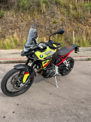 BMW F900 GS