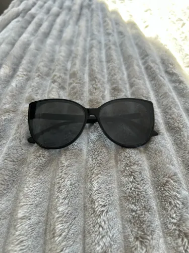 Óculos de sol Renner