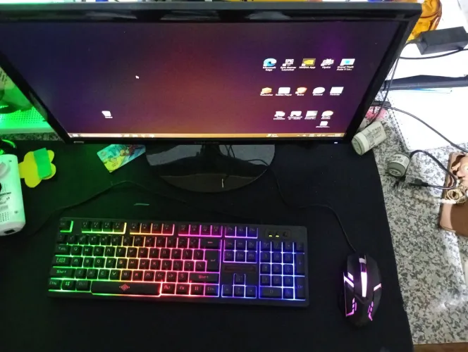 Vendo kit: mouse, tela e teclado