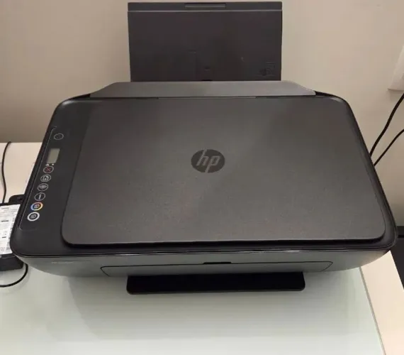 Impressora Multifuncional HP DeskJet 2700 (Wi-Fi / Bivolt) - Sem Tinta (Venda e Troca)