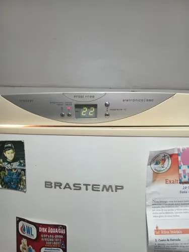 FREEZER VERTICAL BRASTEMP 280 LTS