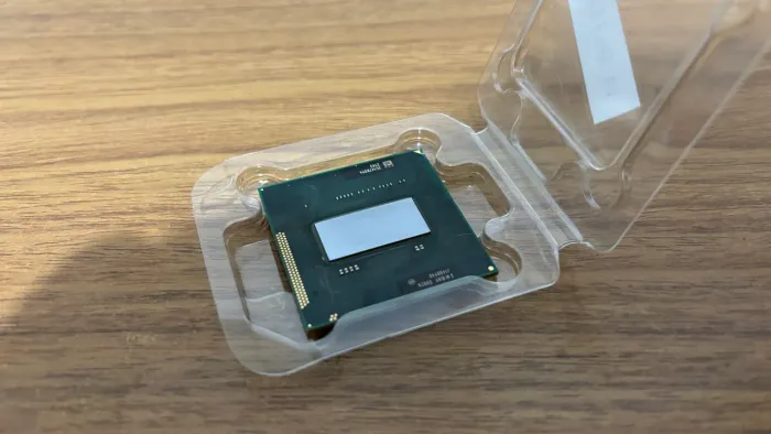 Processador i7 2670 qm com 8 nucleo 2.2 a 2.8 ghz - ( novo. ) temos i5 3320m 2.6