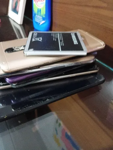 Celulares pra retirada de peças