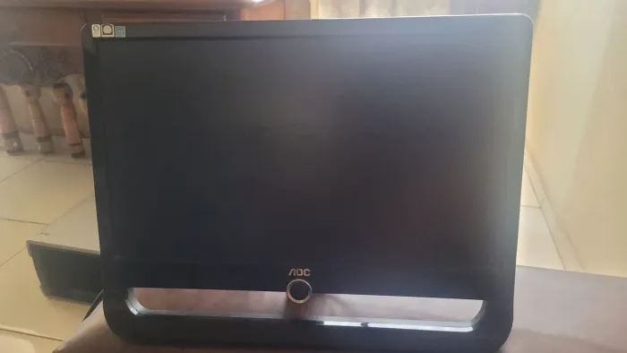 Monitor AOC F19L