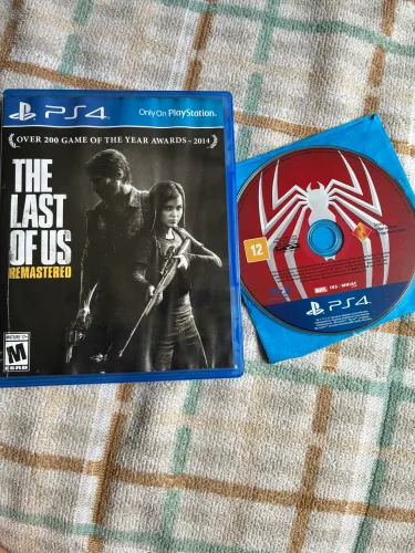 Jogos PS4 Originais - Desapego: The Last of Us + Spider-Man