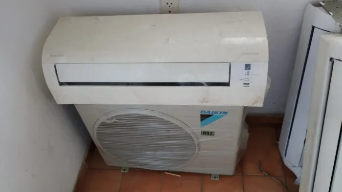 Vendo Ar condicionado Daikin 12 mil btus.