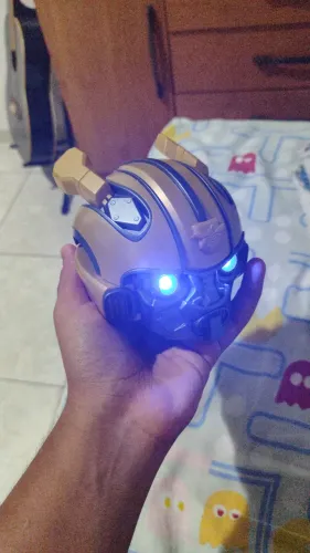 Caixa de som Bluetooth capacete Bumblebee