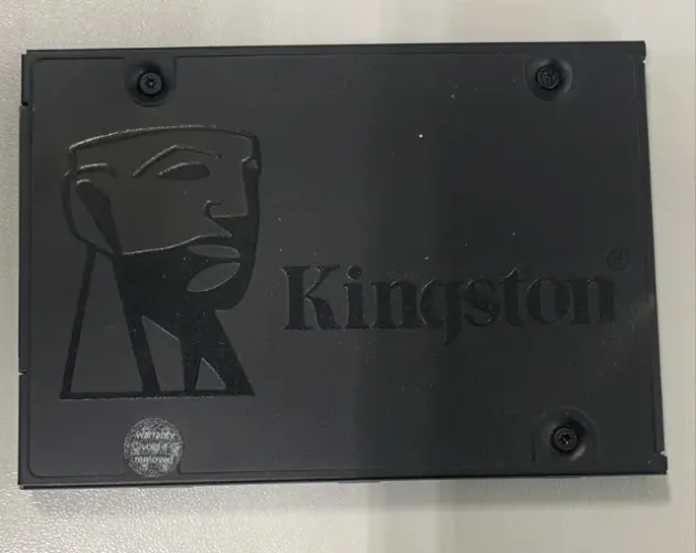 Ssd 240gb interno Kingston Sa400s37/240g cor preto