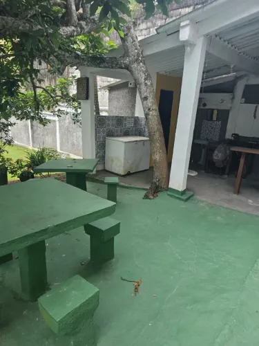Alugo casas em Praia Grande