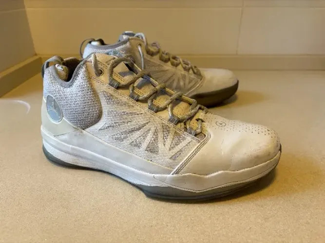 Tênis Jordan Cp3 Iv Branco Metálico - Tam. 45/46 (13 Us)