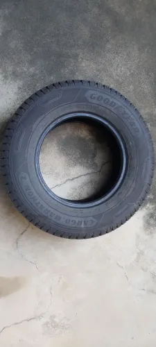 Pneu