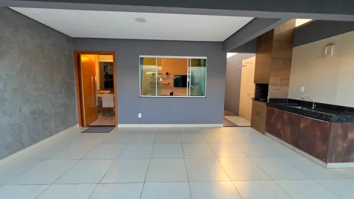 Casa na 205 Sul
