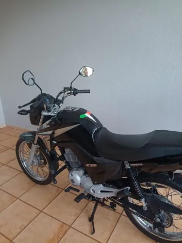 Titan 150