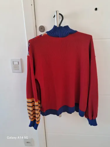 Linda blusa de frio