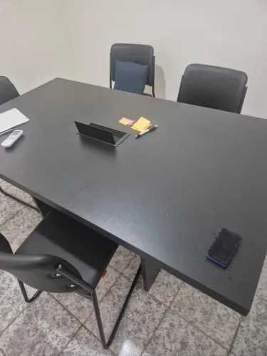 Mesa de reunião