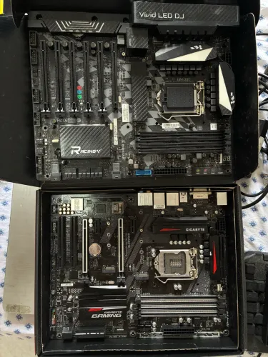 Kit Placas-Mãe Z270GT9 e H270 + Cooler Hyper T4 + Teclado Kumara (No estado)