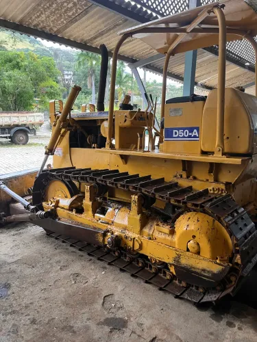 Trator Esteira 