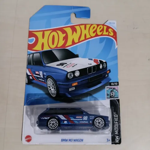 BMW M3 WAGON 2023 NOVO - LACRADO