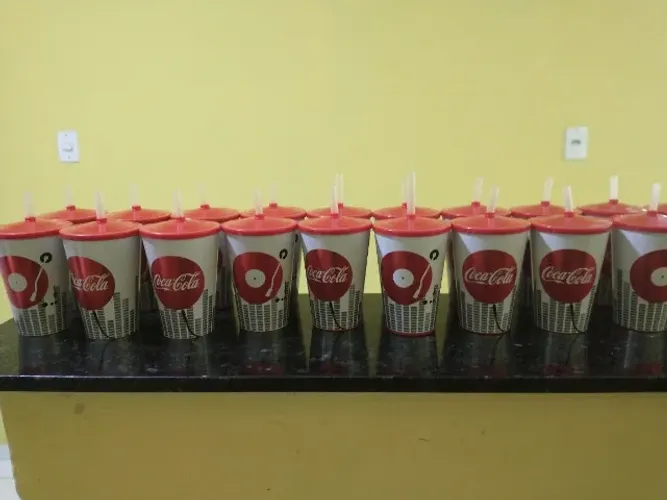 Copo com canudo coca cola 500ml