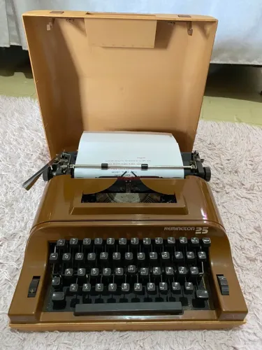 Máquina de Escrever Remington 25 Anos 90