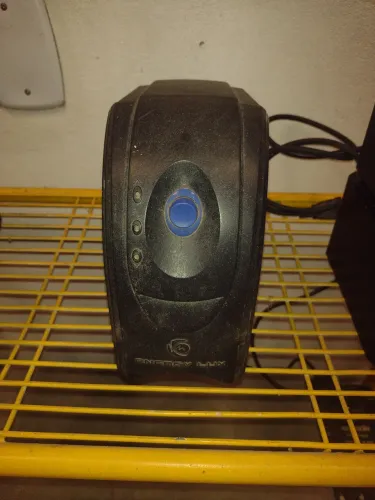 Estabilizador 300va