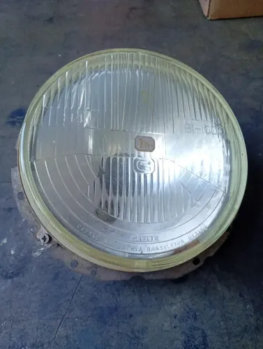 Farol Cibie bi-iodo cavalinho do VW Passat
