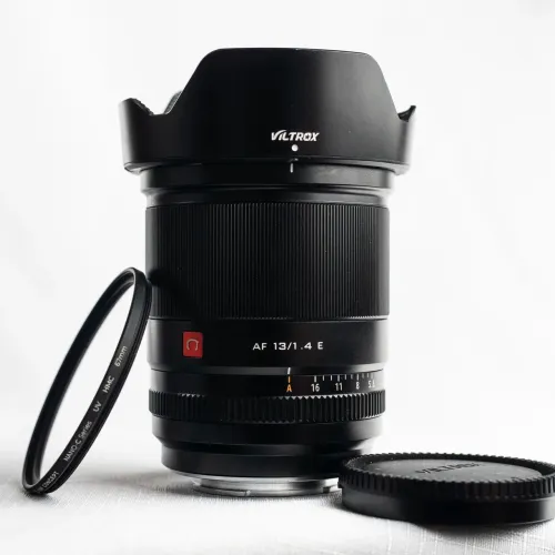 Lente Viltrox 13mm 1.4 e-mount