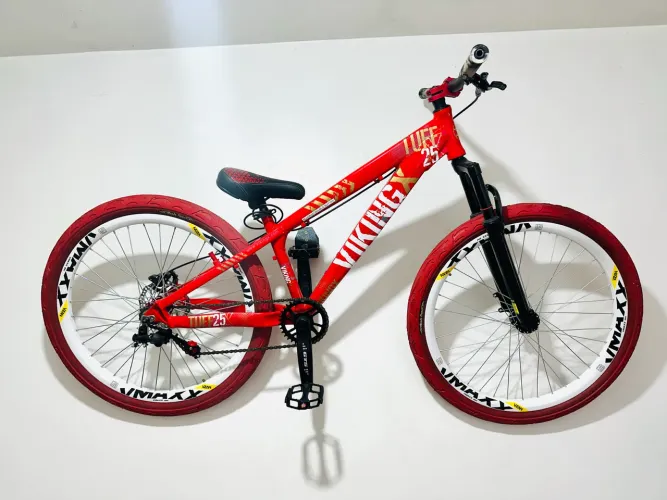 Bicicleta vikingx tuff 25 cubo barulhento 