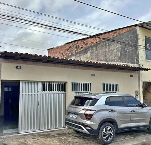 A VENDA - PARTE ALTA