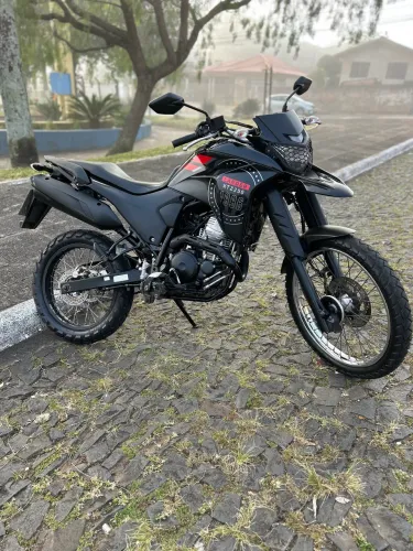 Lander XTZ250