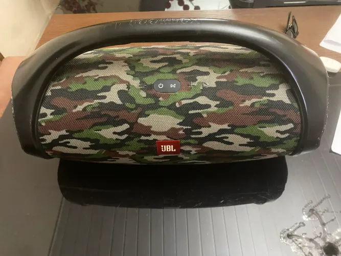 JBL boombox (Original)