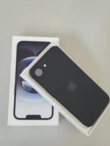 iPhone 16e | Bateria 100% | Garantia Apple até Dez/2026 | Estado de Novo