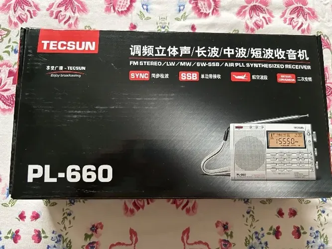 TECSUN PL 660 - Rádio Ondas Curtas / FM / AM / Banda Área - estado de zero