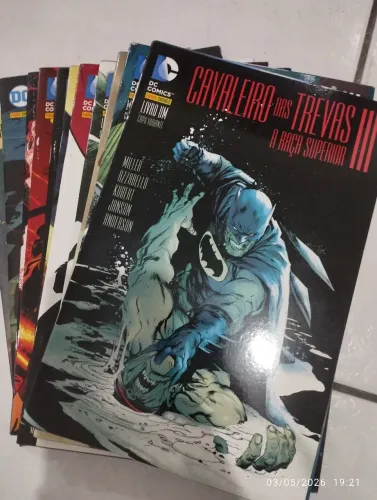 HQ quadrinhos DC Batman Cavaleiro das Trevas 3 A Raça Superior