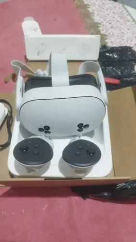 Óculos De Realidade Virtual meta Quest 3s 256gb.
