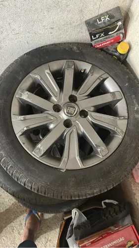Rodas Fiat Strada aro 15 