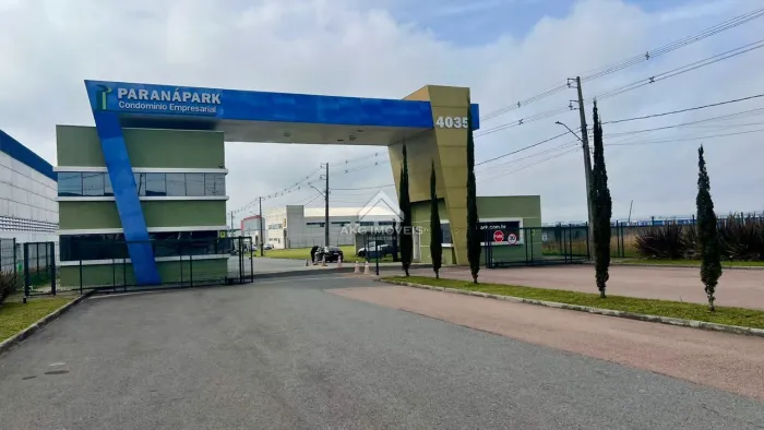 LOCAÇÃO DE BARRACÃO INDUSTRIAL EM CONDOMÍNIO FECHADO NA FAZENDA RIO GRANDE