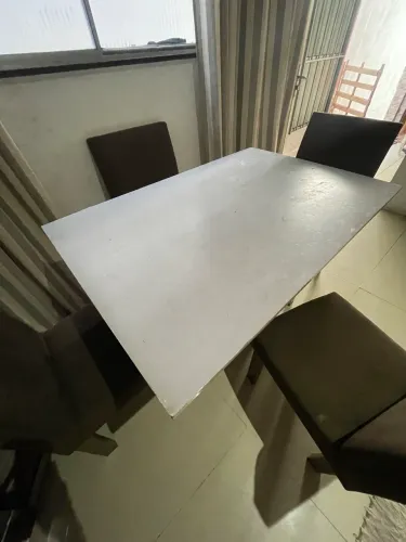 mesa de 4 cadeiras 